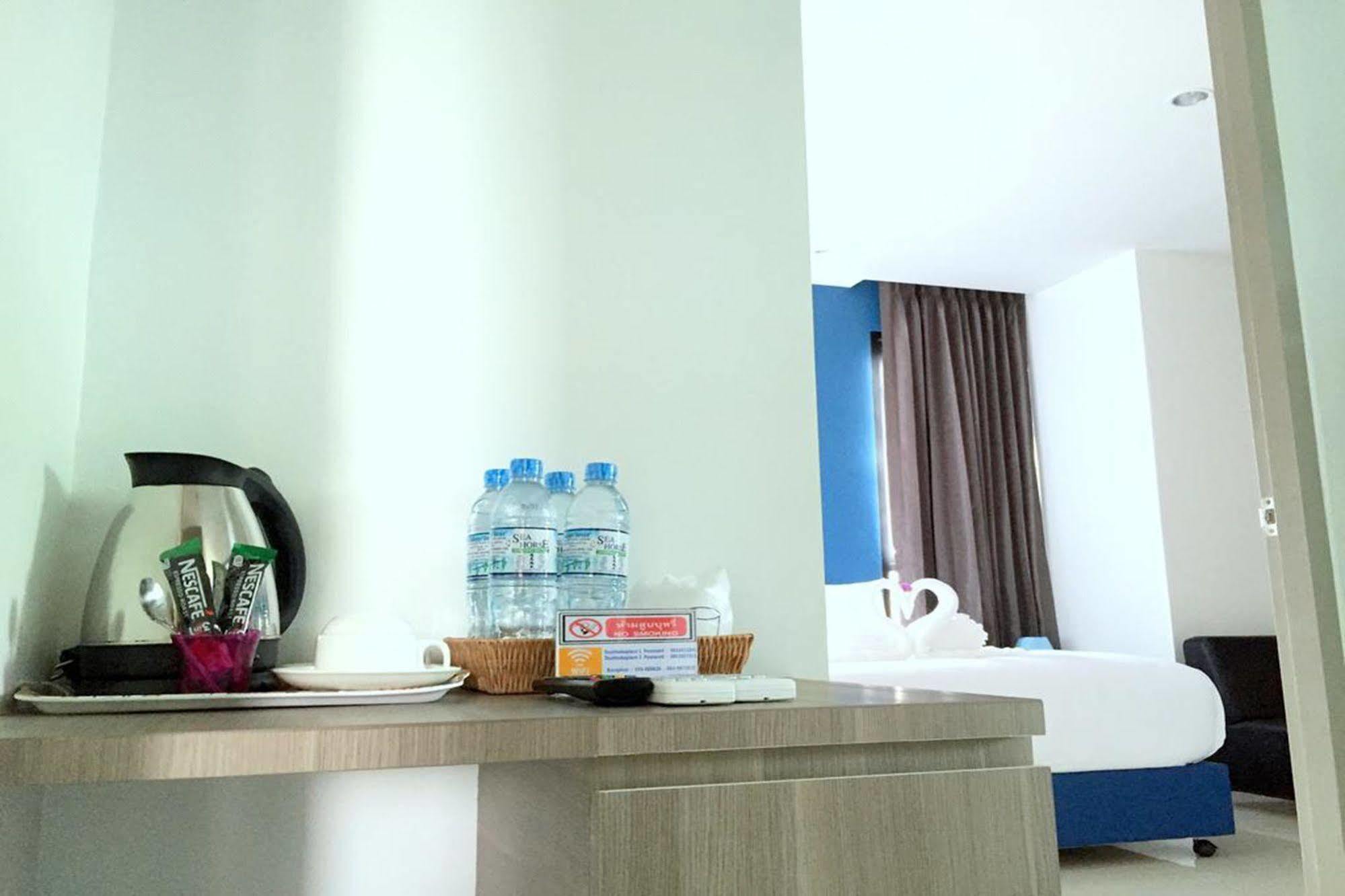 Dusit Naka Place Phuket Eksteriør billede