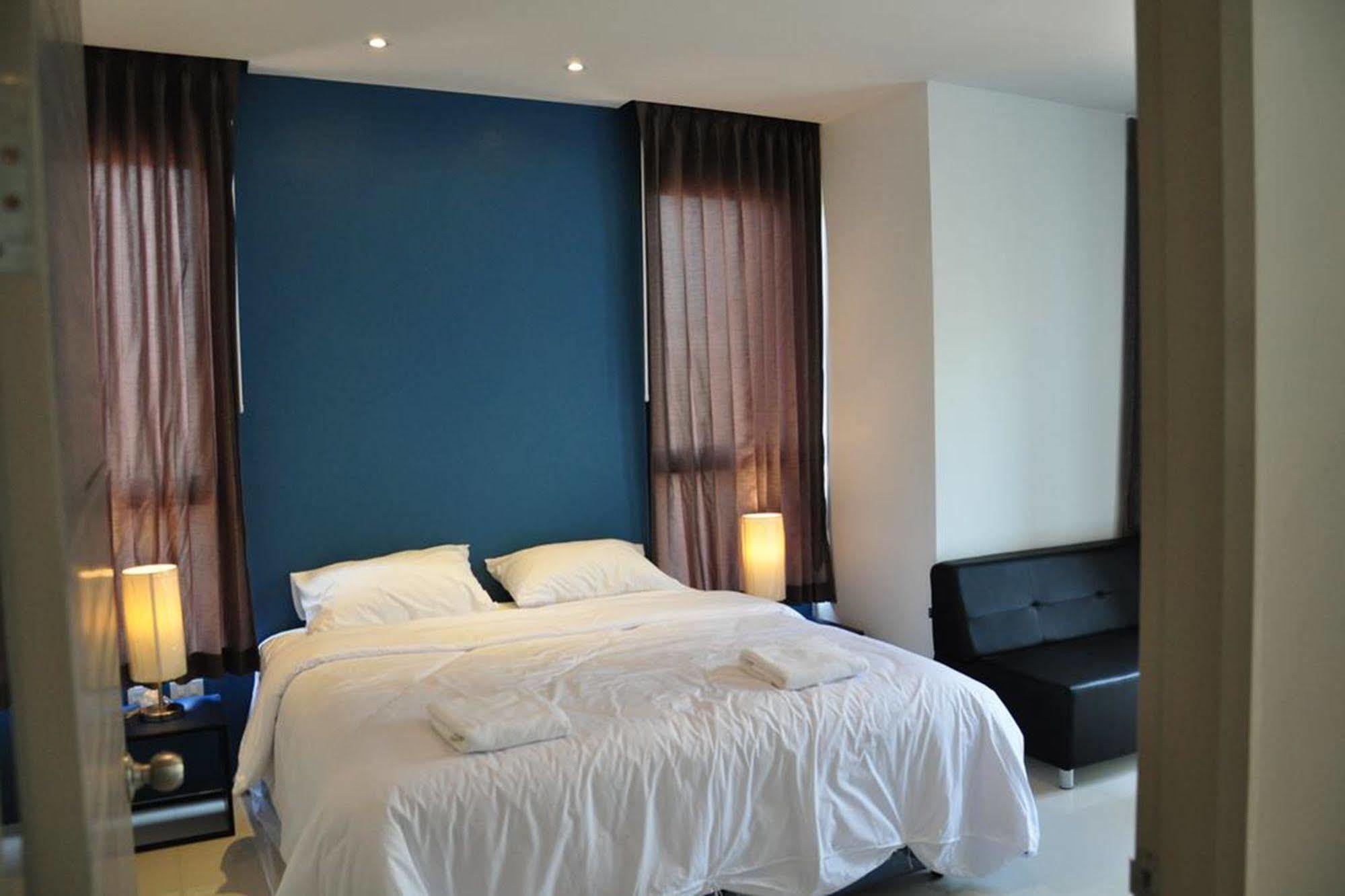 Dusit Naka Place Phuket Eksteriør billede